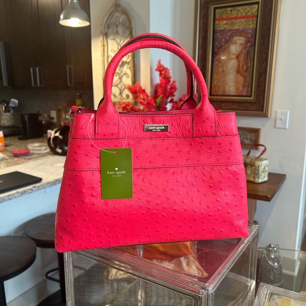 Kate Spade Story Book Ostrich Embossed Desert Rose Crossbody 12”x 8.25”x 3.5”NWT - Picture 2 of 8